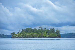 Island On Shoal Lake
