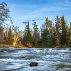 Falls at Pine Point Rapids