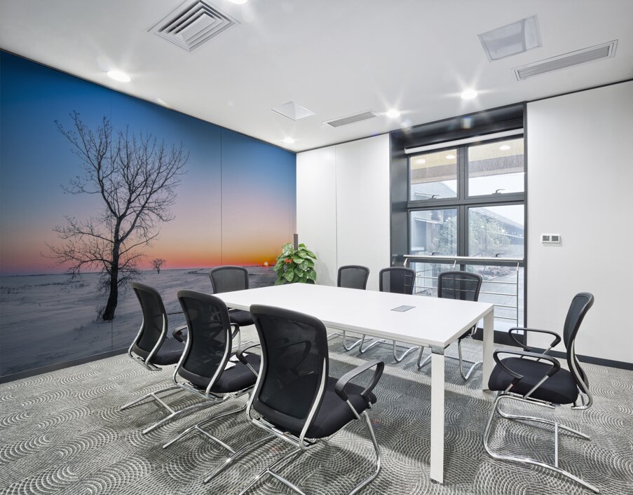 Lone Tree at Sunrise Wall Printing