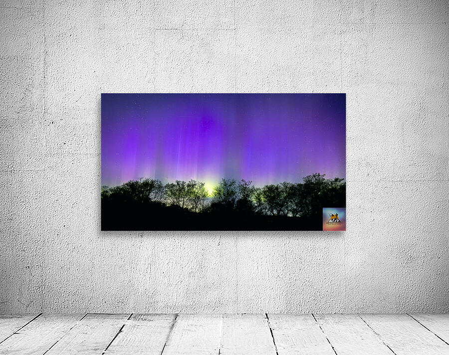 A night of Stars and Auroras Wall Preview