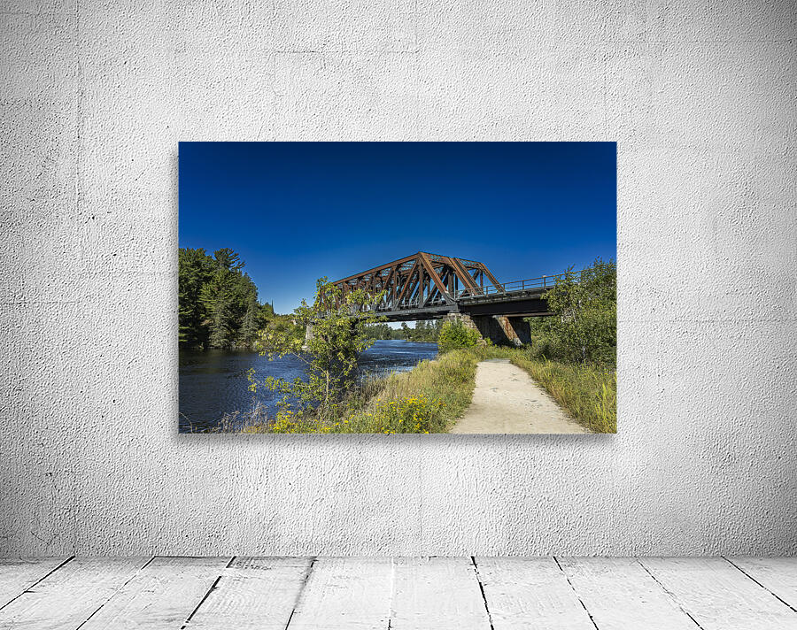 Tunnel Island Trail Wall Preview